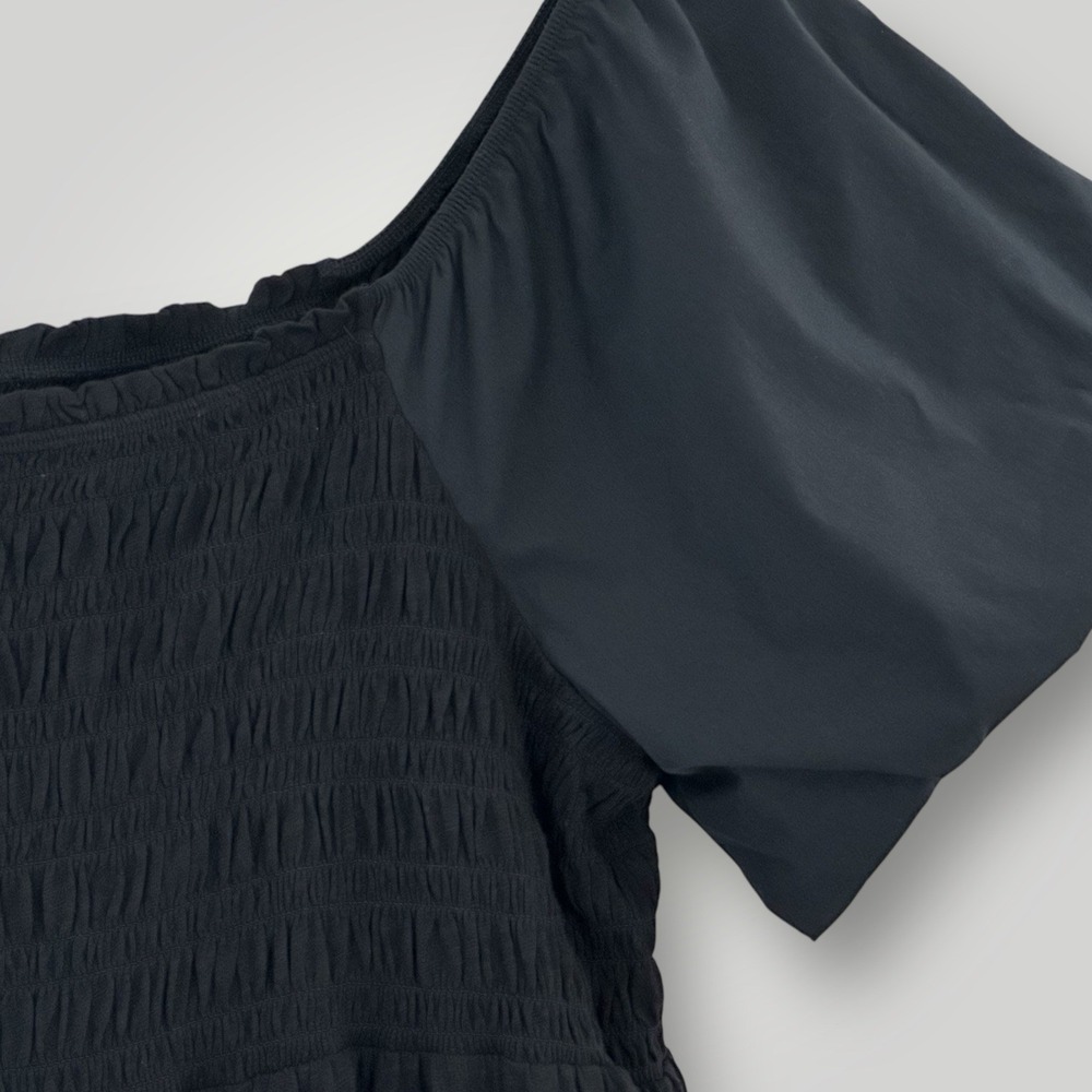 NEW $45 TORRID Babydoll Shirt Top Black Smocked Puff Sleeve Womans 4X Tunic NWT - Picture 2 of 7